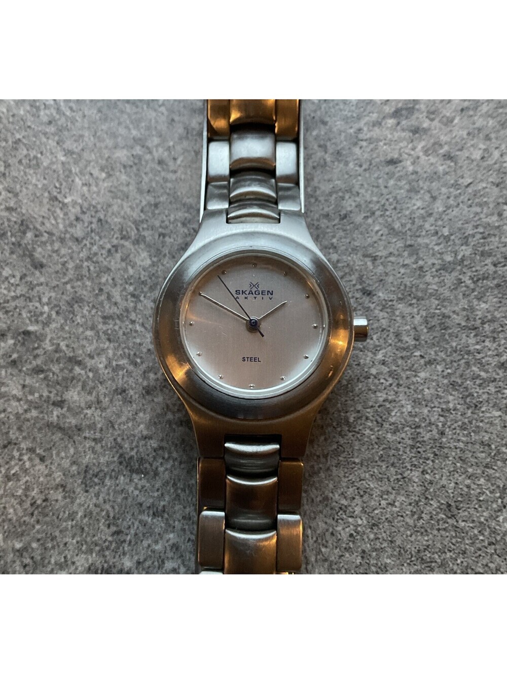 Skagen Womens Watch A2SSXN 27mm Stainless Steel Case And Band A14